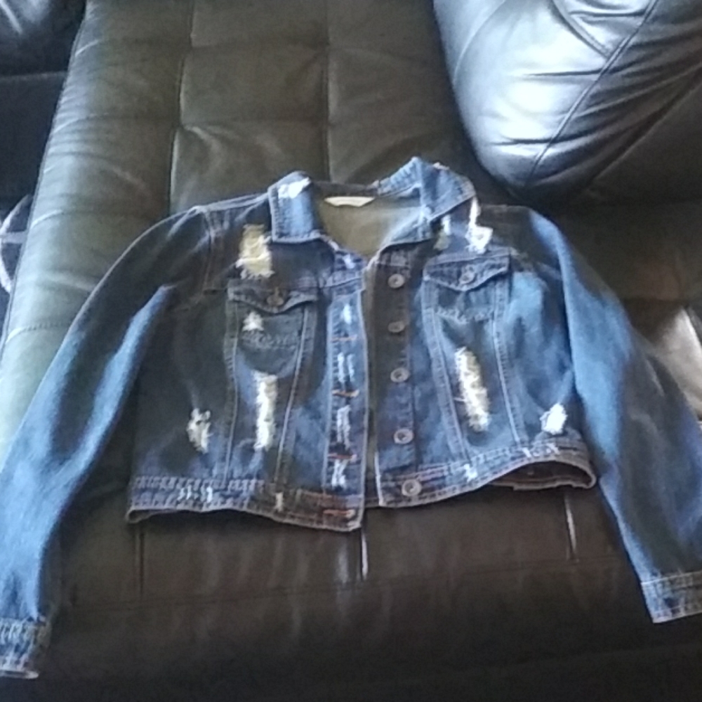 Jean jacket distressed